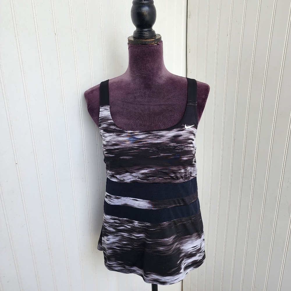 Nike Dri-FIT Athletic Tank Top Gray Black White Women's Built-in Bra Sz L